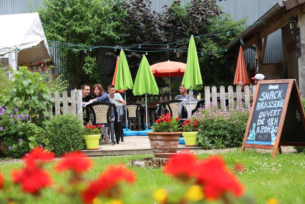 Camping Le Val De Trie Béhen Exterior photo