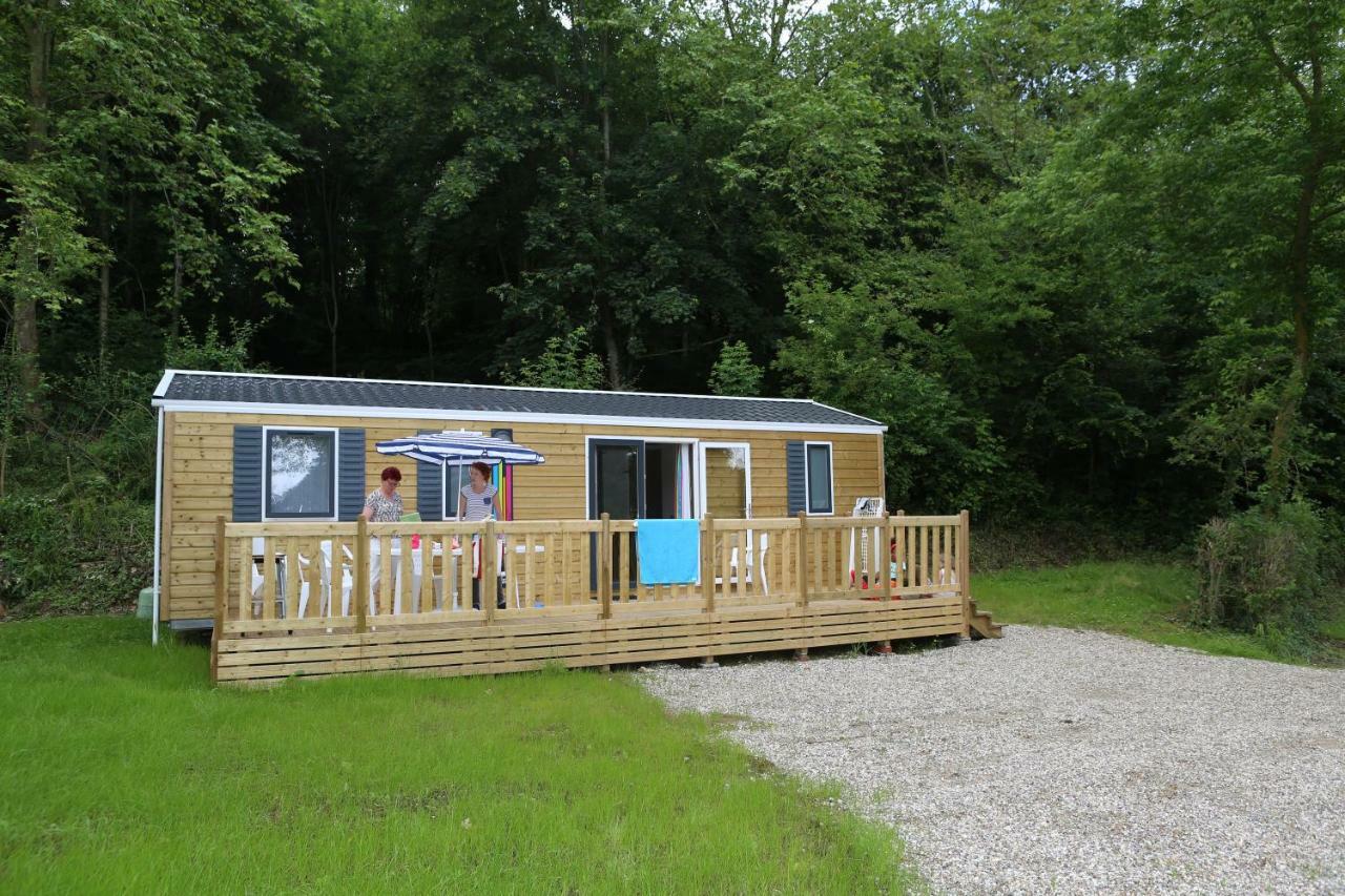 Camping Le Val De Trie Béhen Exterior photo